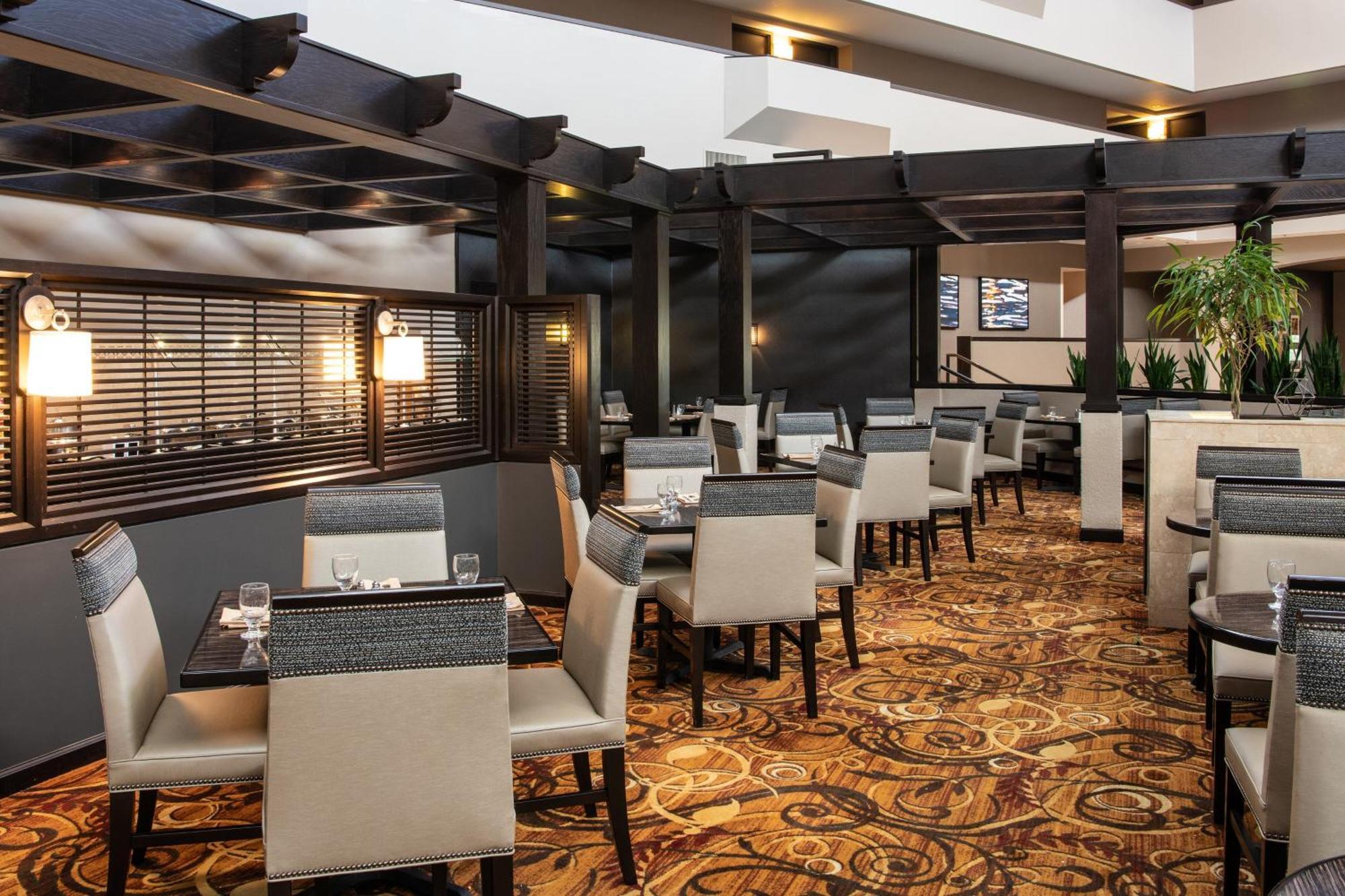 Hotel Sheraton Minneapolis West 4*