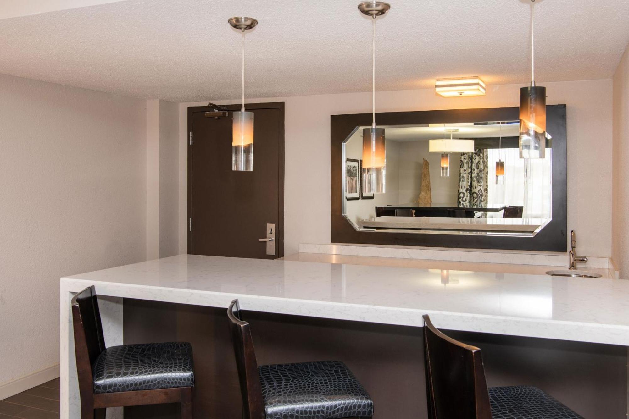 Sheraton Minneapolis West