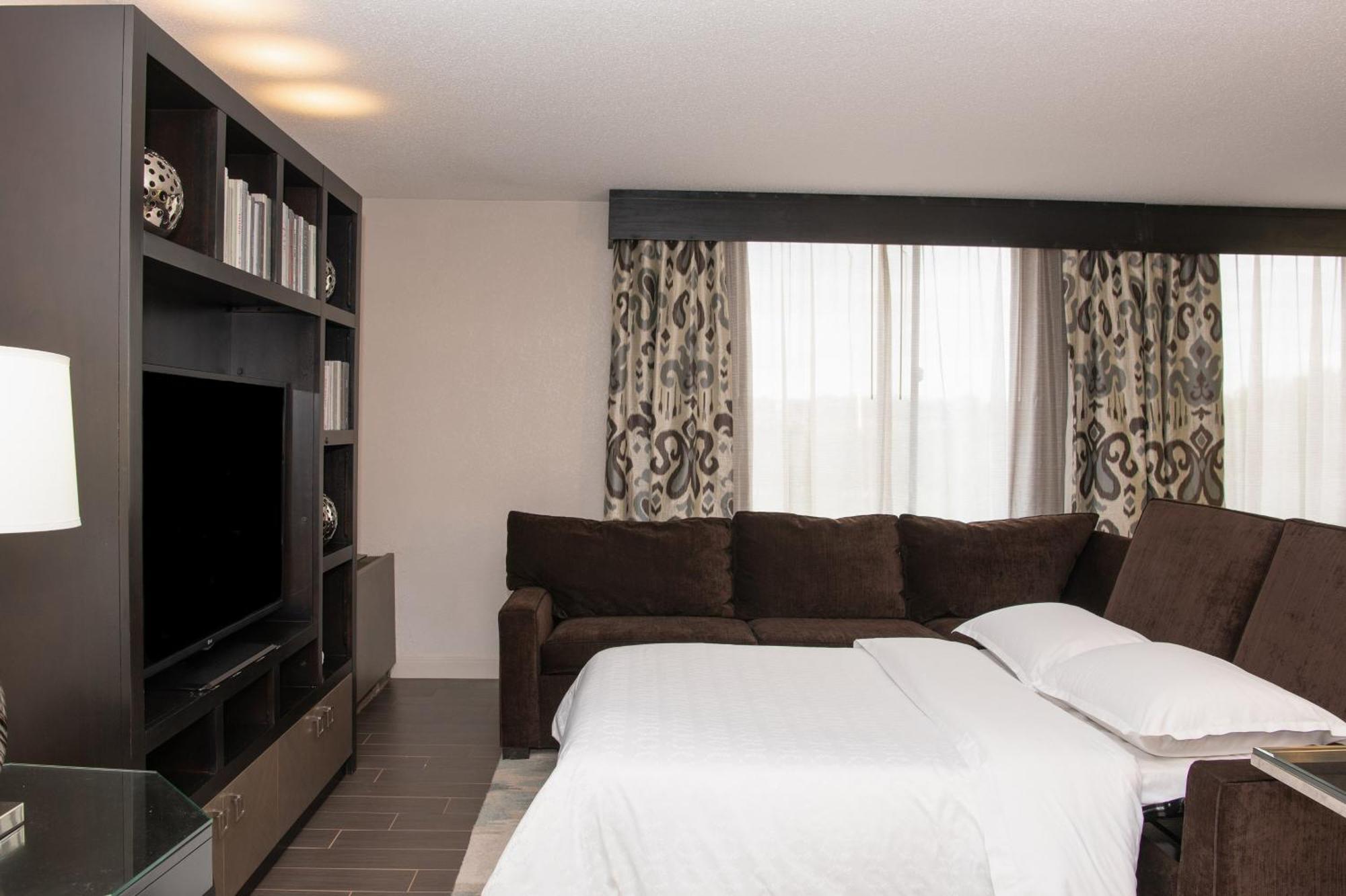 Sheraton Minneapolis West Minnetonka