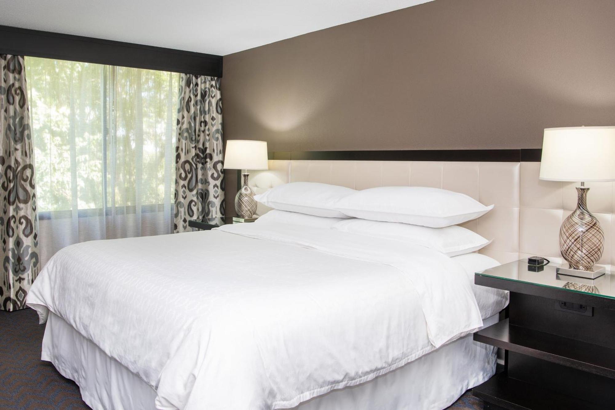 Sheraton Minneapolis West 4* Minnetonka