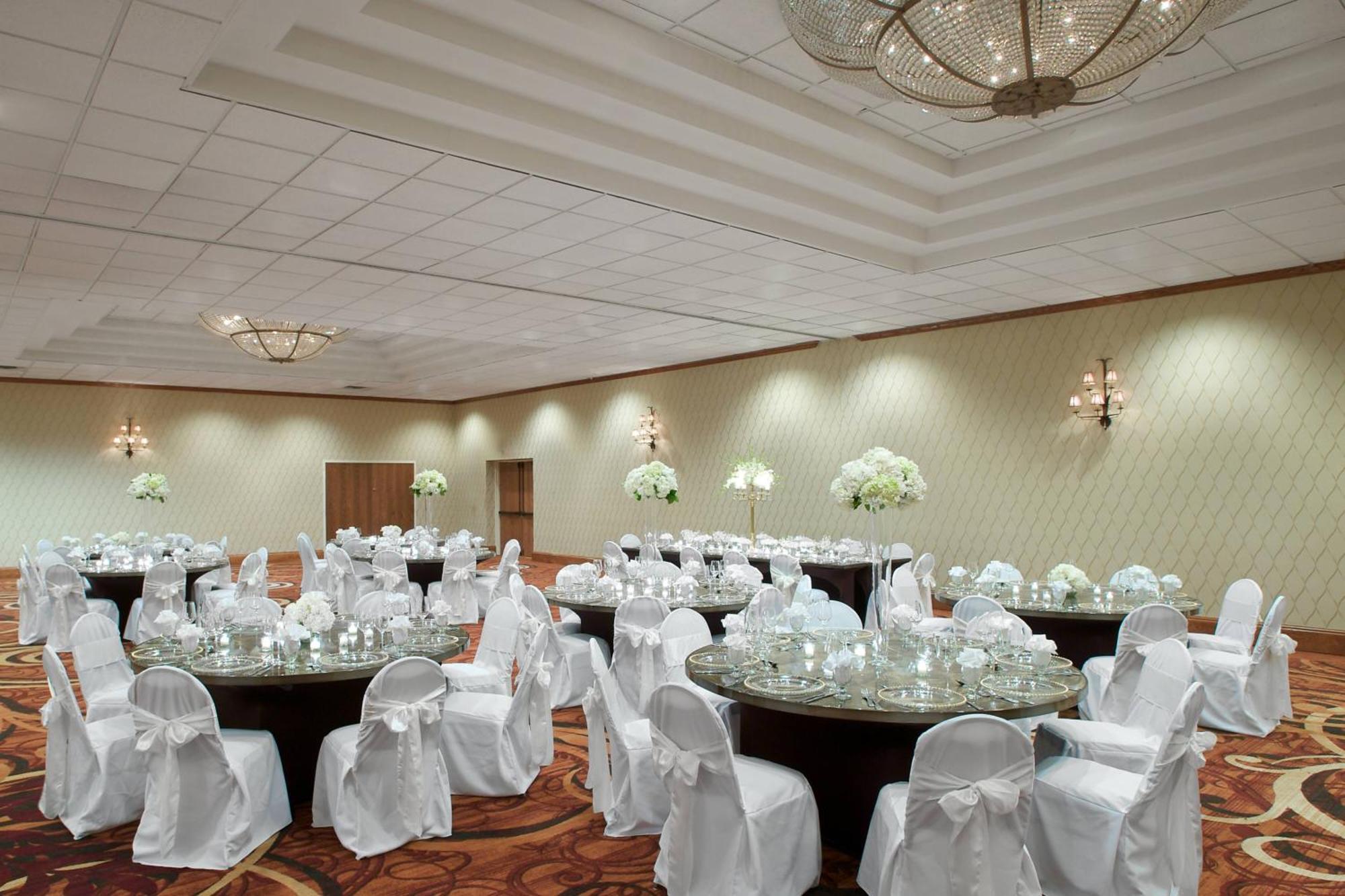 Sheraton Minneapolis West