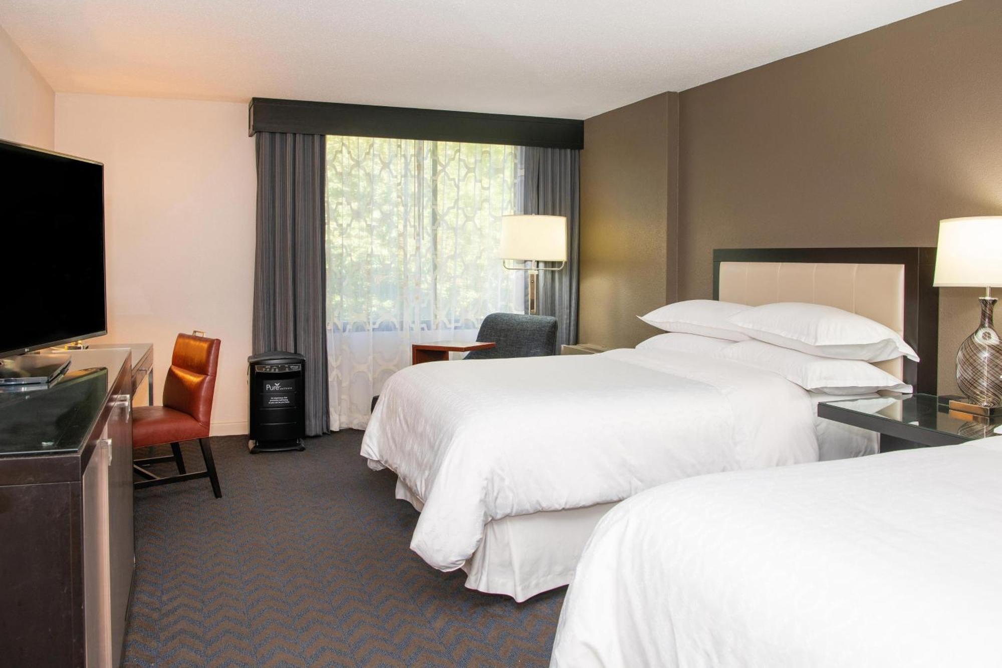 Hotel Sheraton Minneapolis West